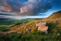 1045 Combs Rainshower Chris Gilbert, Ravenseye Gallery, Peak District, Photographs, Courses